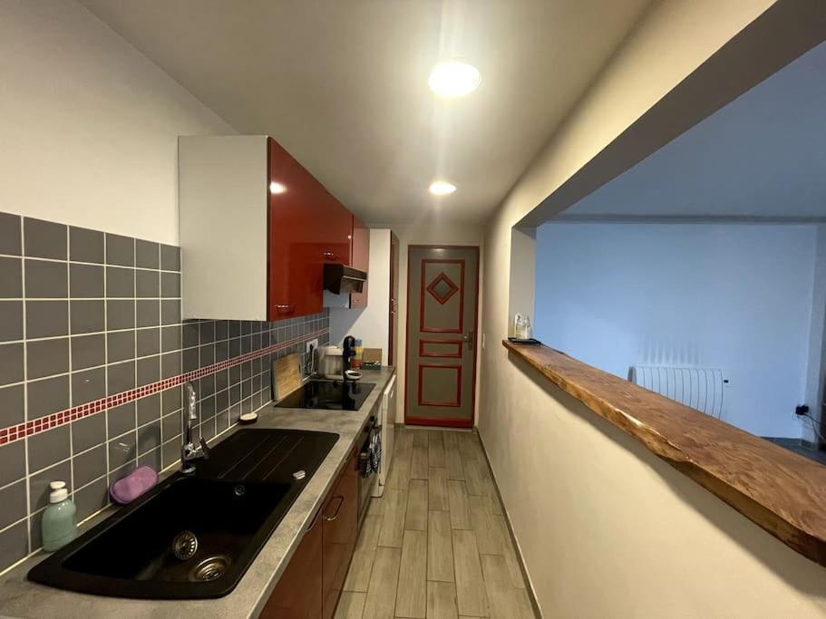 Maisonnette Des Douves Plein Centre 1 A 4 Voyageurs Malestroit Zewnętrze zdjęcie