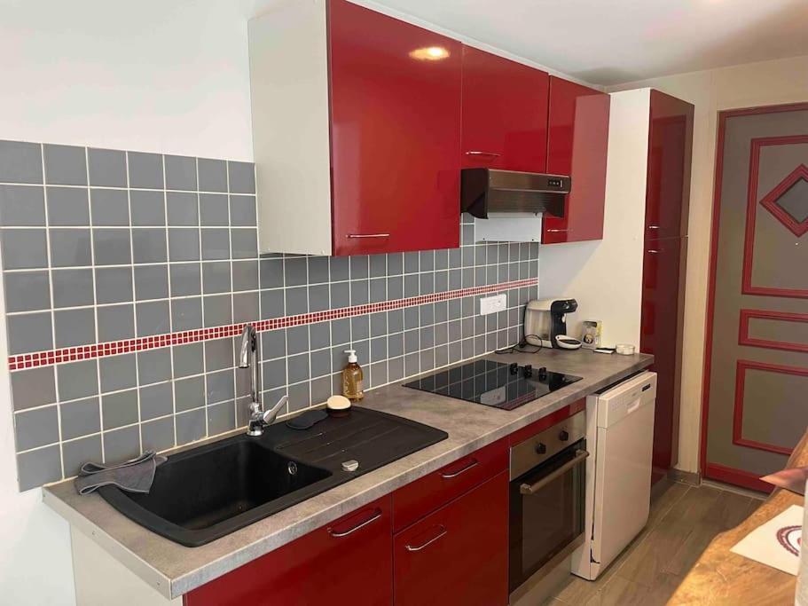 Maisonnette Des Douves Plein Centre 1 A 4 Voyageurs Malestroit Zewnętrze zdjęcie